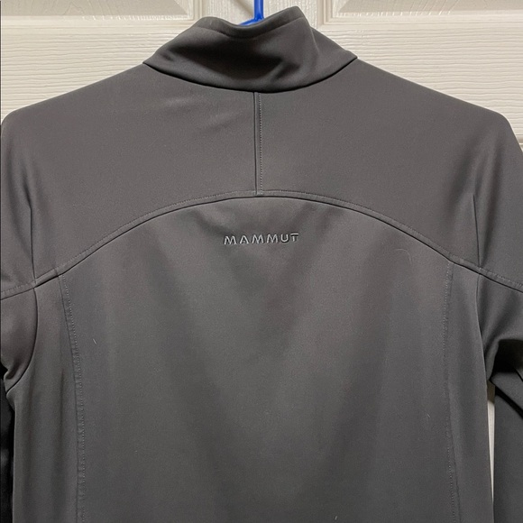 Mammut | Swiss Design|Charcoal | SofTech |Soft shell | Full Zip | Jacket |Size S - Picture 9 of 16